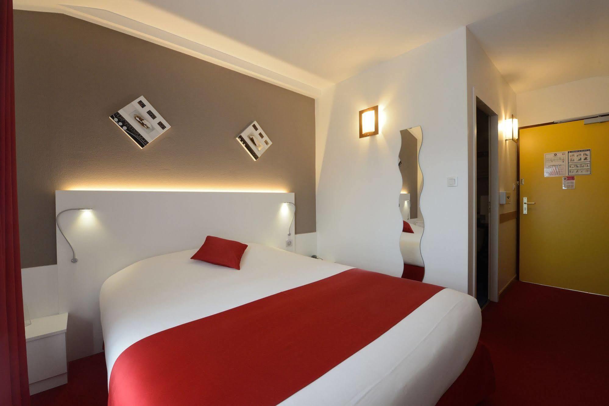 The Originals City, Hotel Loval, بريست المظهر الخارجي الصورة