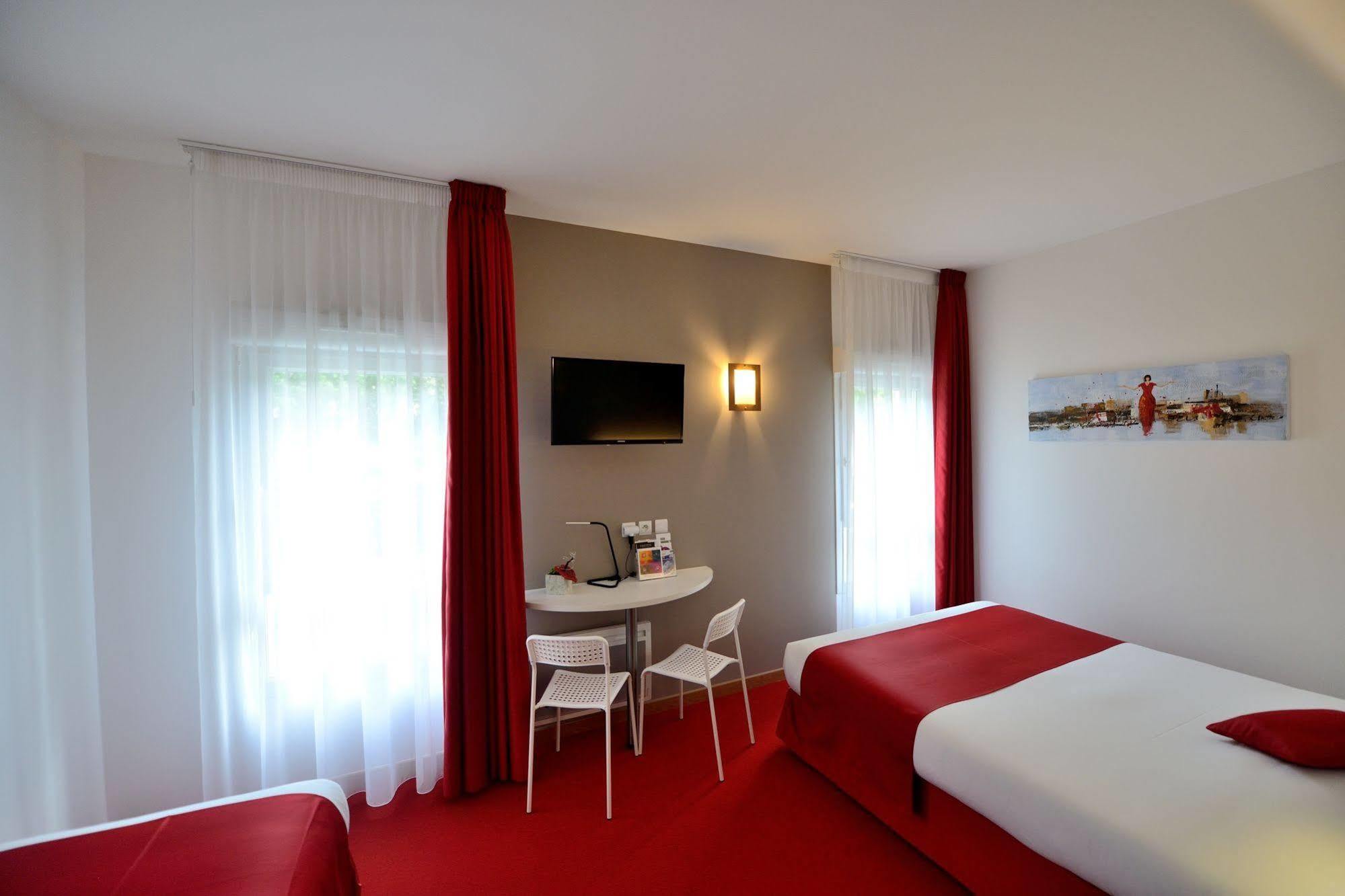 The Originals City, Hotel Loval, بريست المظهر الخارجي الصورة